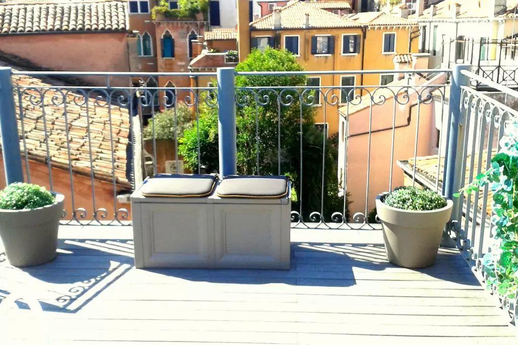 Modern Apartment Venice With Terrace Buitenkant foto