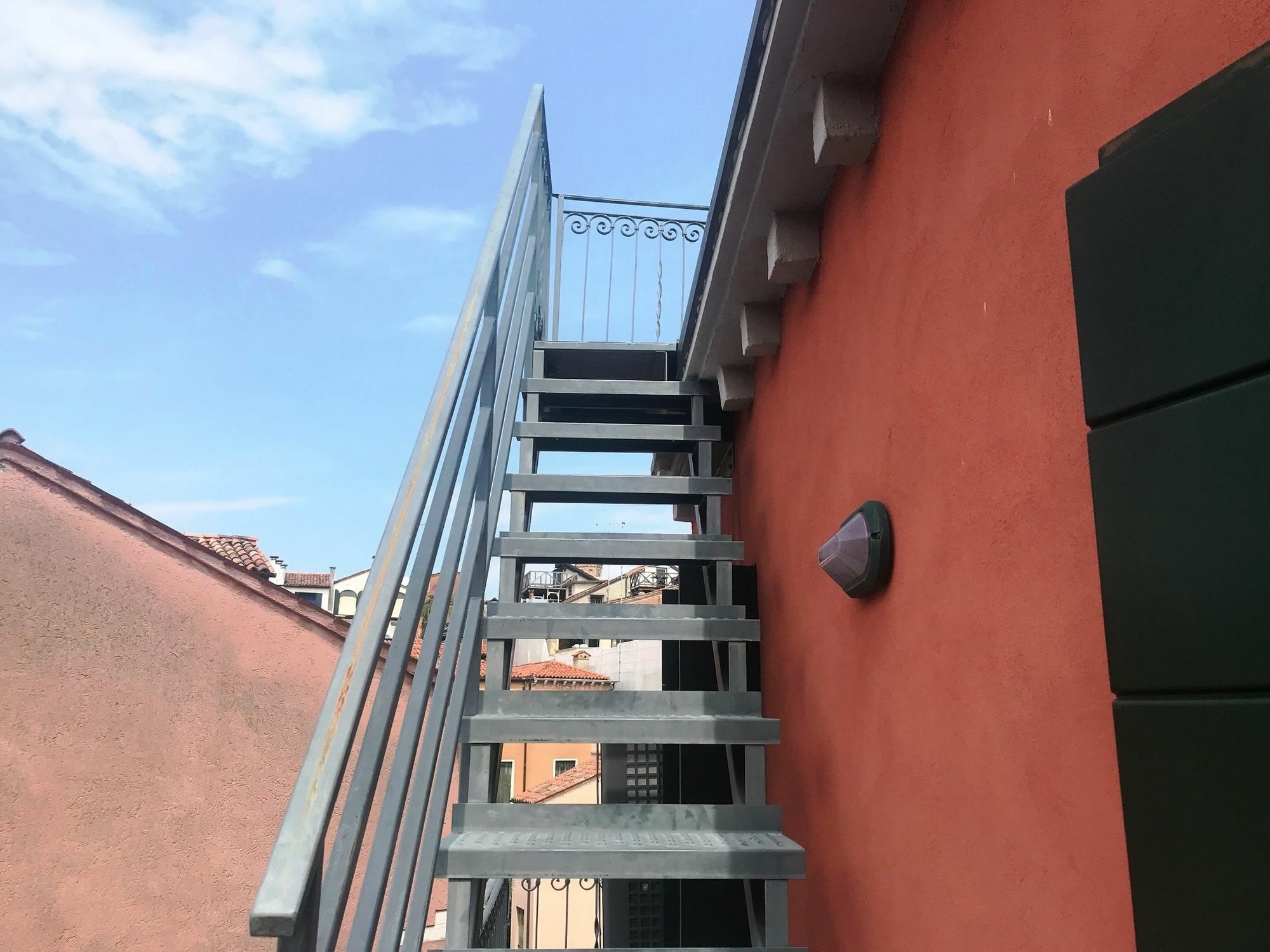 Modern Apartment Venice With Terrace Buitenkant foto