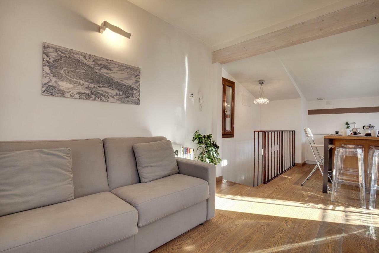 Modern Apartment Venice With Terrace Buitenkant foto