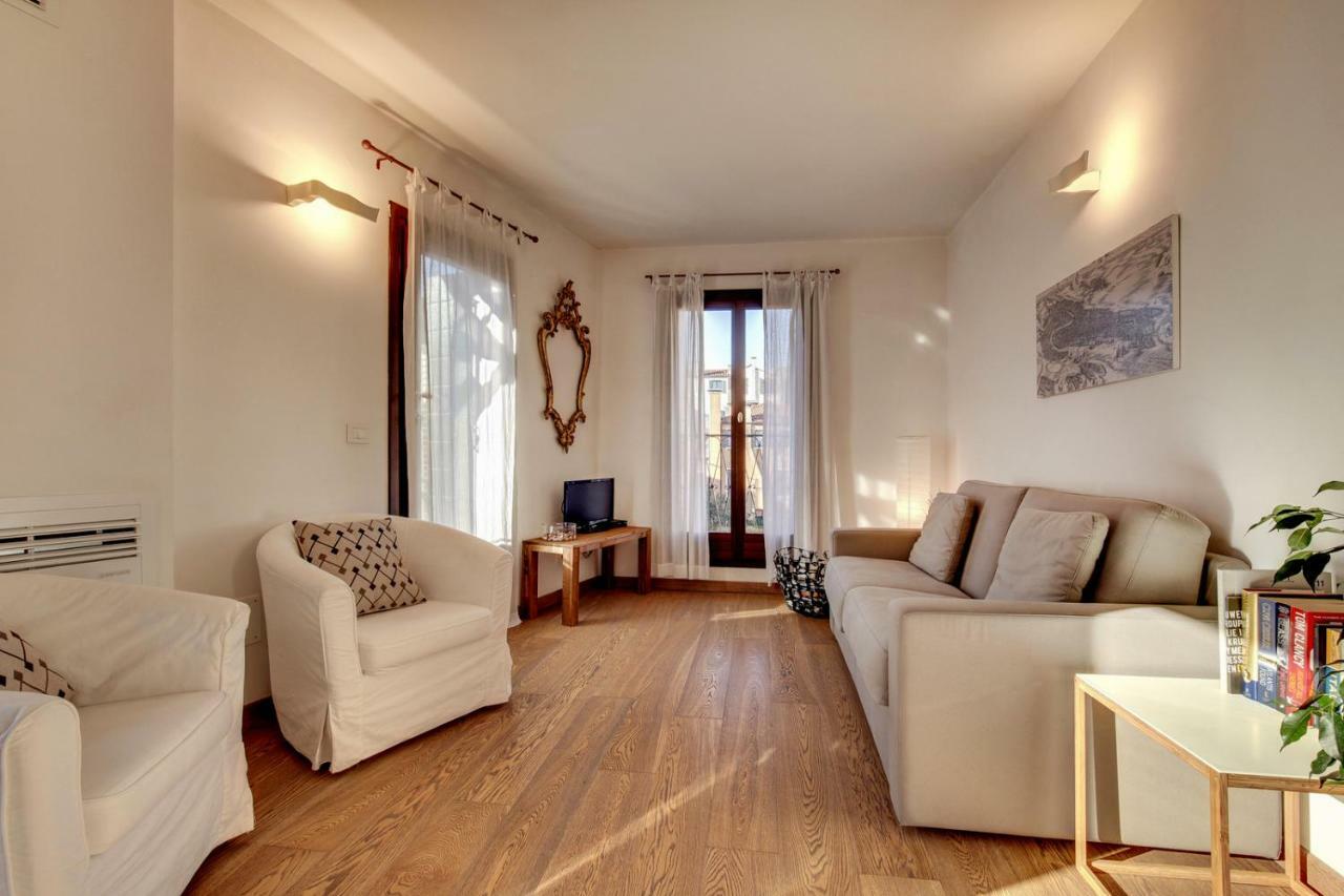 Modern Apartment Venice With Terrace Buitenkant foto