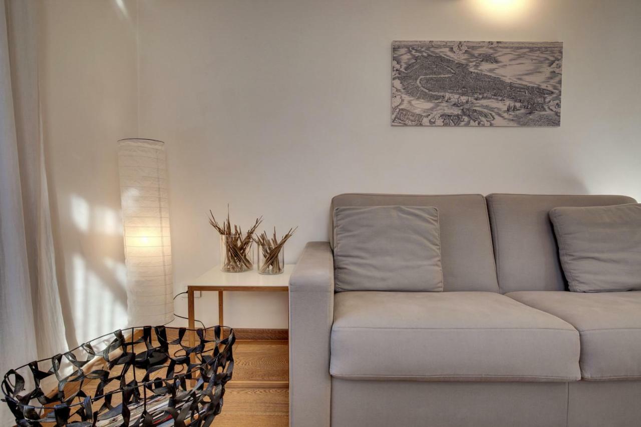 Modern Apartment Venice With Terrace Buitenkant foto