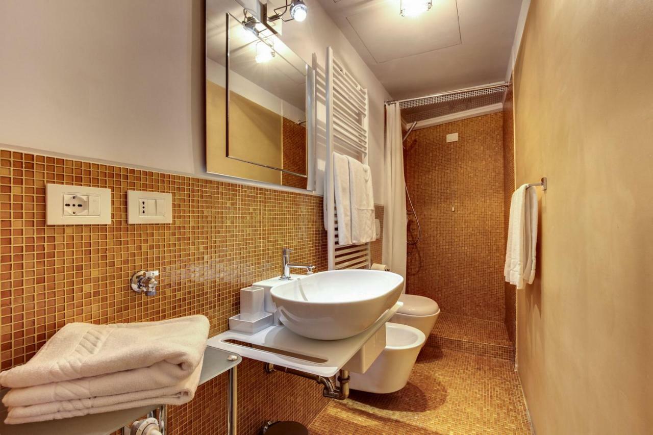 Modern Apartment Venice With Terrace Buitenkant foto