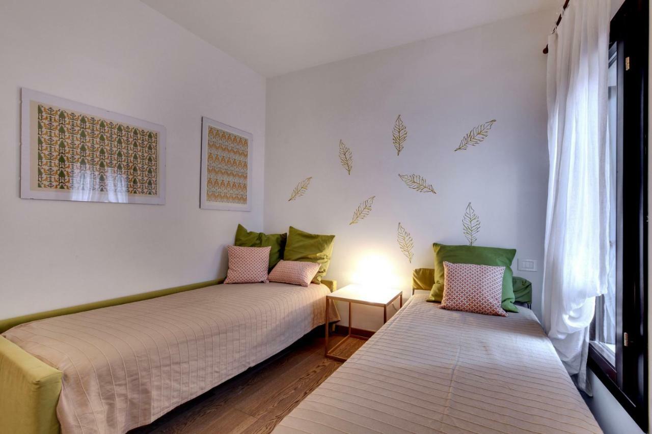 Modern Apartment Venice With Terrace Buitenkant foto