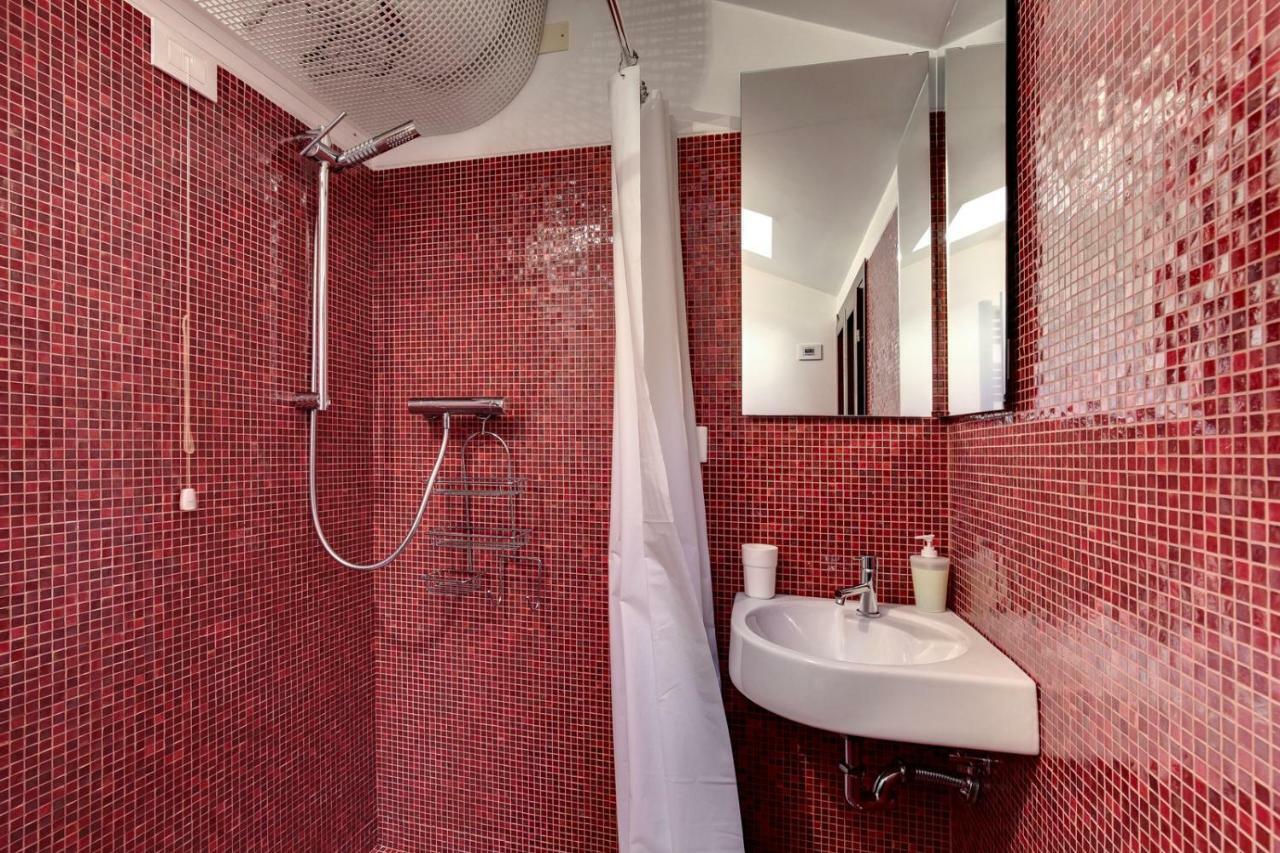Modern Apartment Venice With Terrace Buitenkant foto